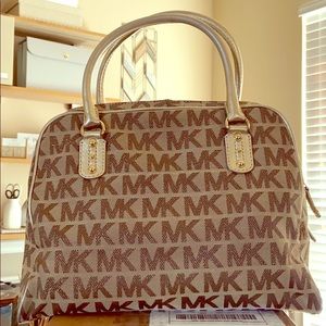 Michael Kors purse